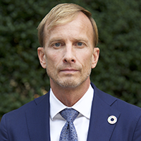 Mark Dybul IAVI Board Headshot