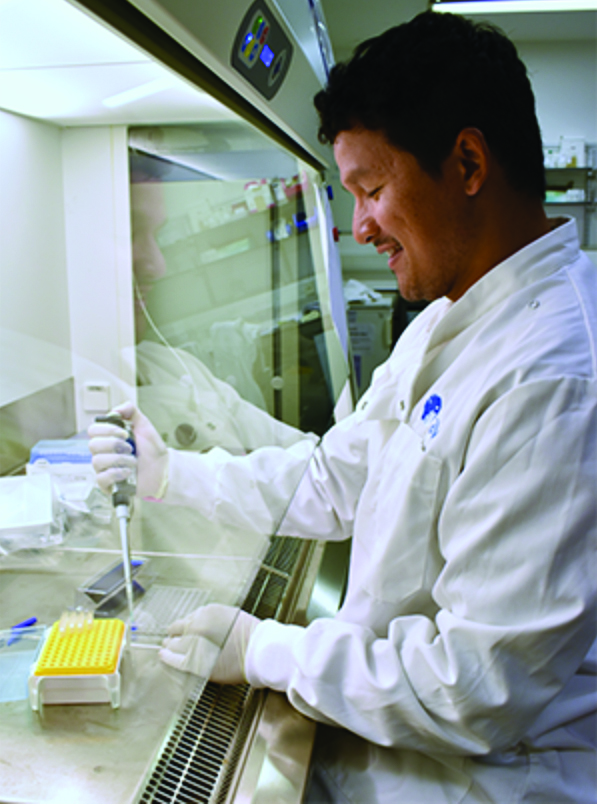 Devin Sok in Lab